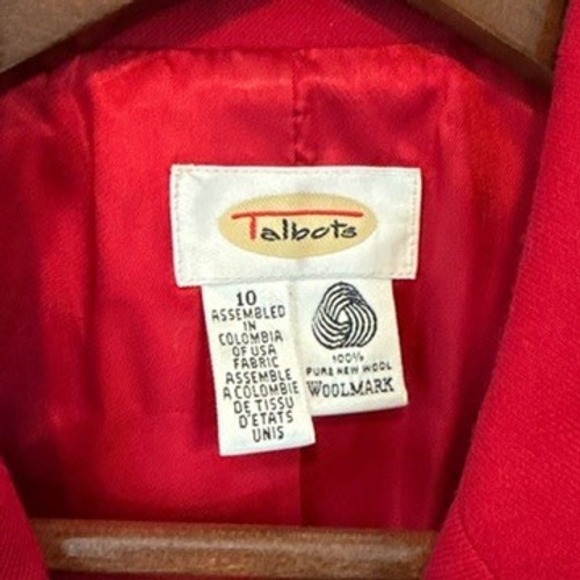 Talbots Red VTG 100% Wool Blazer Jacket Gold Button Size 10 Preppy Quiet Luxery - Picture 2 of 6